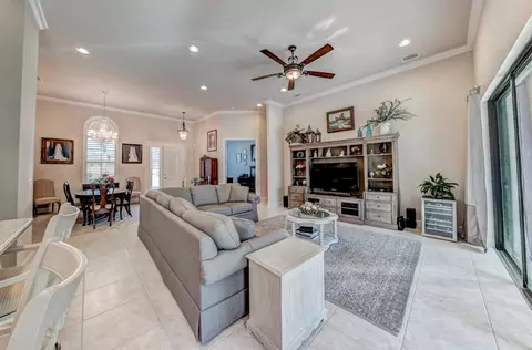 662 Southlake Dr, Ormond Beach, FL 32174 photo 10