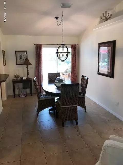 3039 Willow Oak Dr, Edgewater, FL 32141 photo 4
