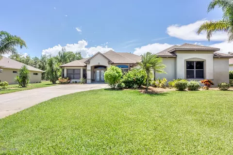 64 Lakebluff Dr, Ormond Beach, FL 32174 photo 3