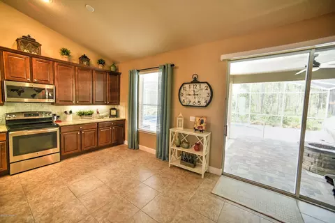 577 Aldenham Ln, Ormond Beach, FL 32174 photo 11