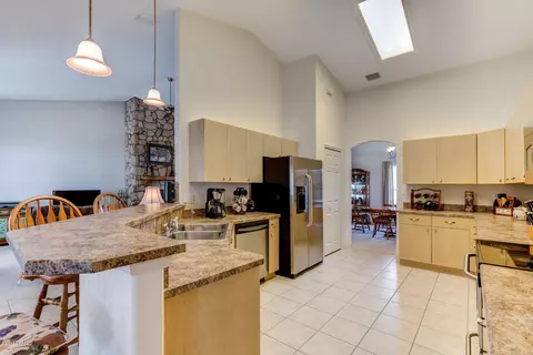 1021 Flying M Ct, Edgewater, FL 32132 photo 17