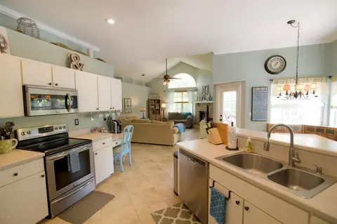 24 Hunt Master Ct, Ormond Beach, FL 32174 photo 8