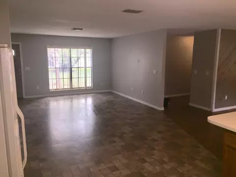 131 Silver Cir, Edgewater, FL 32141 photo 3