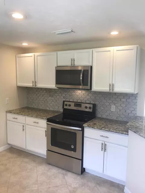 3432 Juniper Dr, Edgewater, FL 32141 photo 5