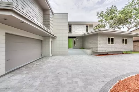 1211 Oak Forest Dr, Ormond Beach, FL 32174 photo 4