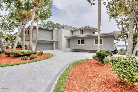 1211 Oak Forest Dr, Ormond Beach, FL 32174 photo 1