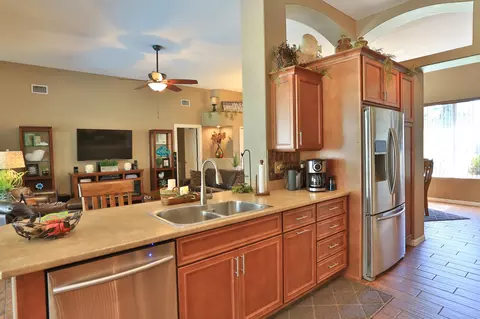 44 Meadow Brooke Ct, Ormond Beach, FL 32174 photo 9