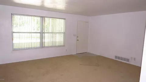 2102 Queen Palm Dr, Edgewater, FL 32141 photo 5