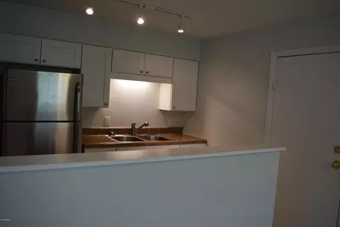 2614 Pine Tree Dr, Edgewater, FL 32141 photo 6
