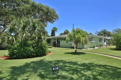 2401 John Anderson Dr, Ormond Beach, FL 32176 photo 5