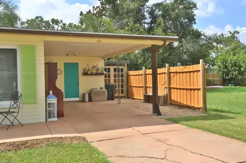 112 Neptune Dr, Edgewater, FL 32132 photo 2