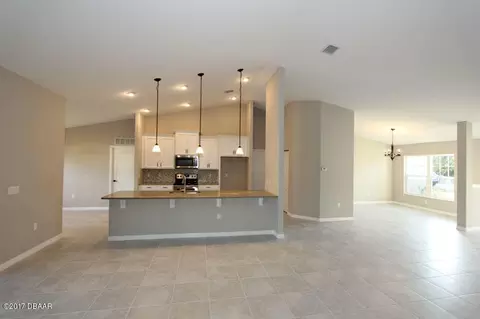 13 Eagle Crest Path, Palm Coast, FL 32164 photo 10