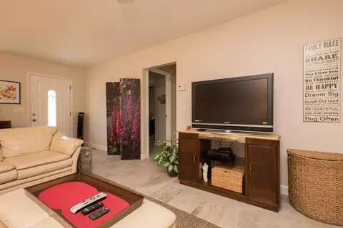 144 Charles St, Edgewater, FL 32141 photo 9
