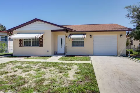 144 Charles St, Edgewater, FL 32141 photo 1