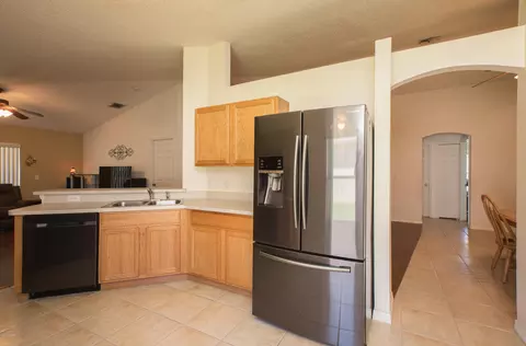 218 Tree Branch Ln, Edgewater, FL 32141 photo 9