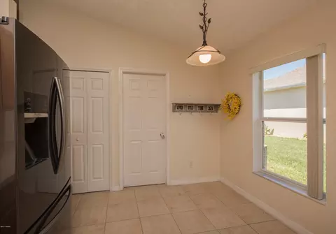 218 Tree Branch Ln, Edgewater, FL 32141 photo 10