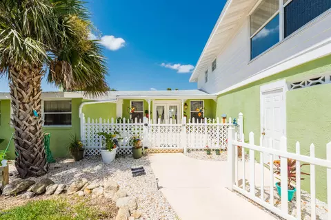 480 Cedar St, Ormond Beach, FL 32176 photo 2