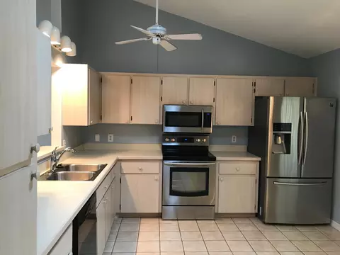 3 Pine Shadows Trl, Ormond Beach, FL 32174 photo 4