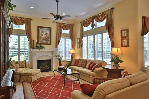 967 Stone Lake Dr, Ormond Beach, FL 32174 photo 9