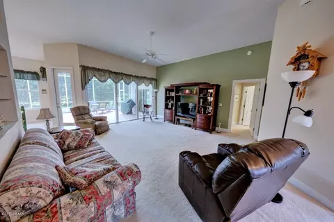 71 Bridgewater Ln, Ormond Beach, FL 32174 photo 3