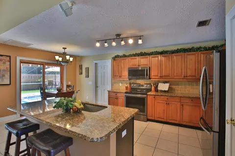 29 Queen Anne Ct, Ormond Beach, FL 32174 photo 7