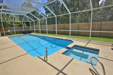 29 Queen Anne Ct, Ormond Beach, FL 32174 photo 2