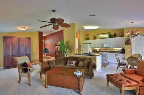 902 Woodstream Ln, Ormond Beach, FL 32174 photo 5