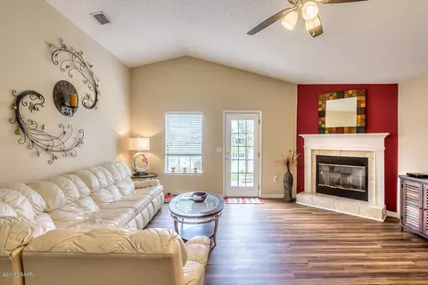 804 Star Reef Ln, Edgewater, FL 32132 photo 3
