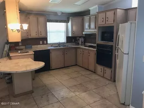323 Schooner Ave, Edgewater, FL 32141 photo 7