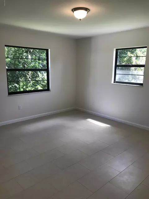 17 Pelican Dr, Edgewater, FL 32141 photo 16