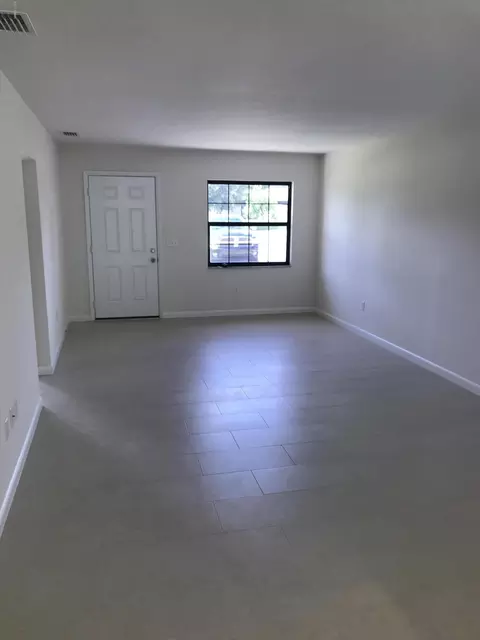 17 Pelican Dr, Edgewater, FL 32141 photo 10