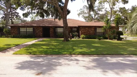 1 Robin Ct, Ormond Beach, FL 32174 photo 1