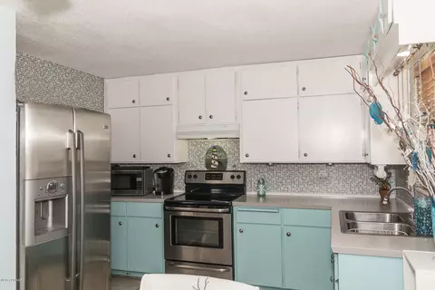 408 Adele St, Edgewater, FL 32132 photo 7
