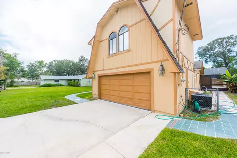 94 Oak Ave, Ormond Beach, FL 32174 photo 3