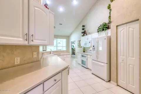 67 Caladium Dr, Ormond Beach, FL 32174 photo 12