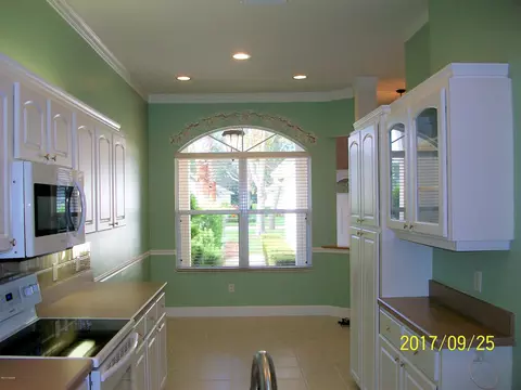 1329 Asher Ct, Ormond Beach, FL 32174 photo 4