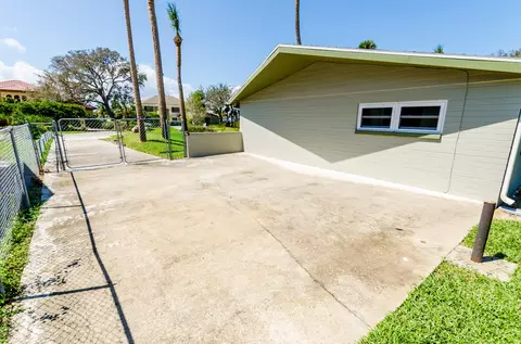125 John Anderson Dr, Ormond Beach, FL 32176 photo 4