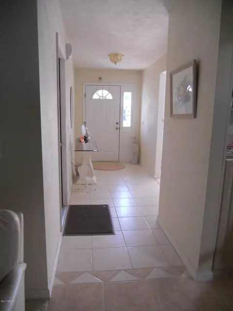 373 Tulip Tree Ln, Ormond Beach, FL 32174 photo 4