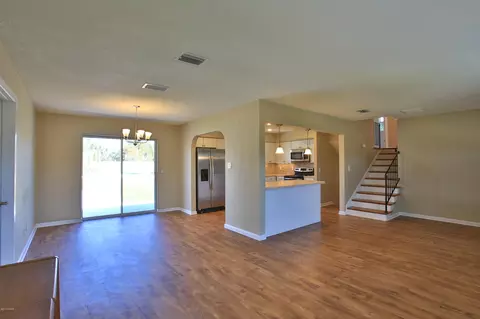 25 Juniper Dr, Ormond Beach, FL 32176 photo 5