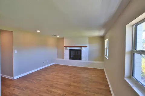 25 Juniper Dr, Ormond Beach, FL 32176 photo 12