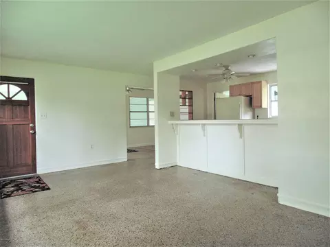 1711 Orange Tree Dr, Edgewater, FL 32132 photo 4