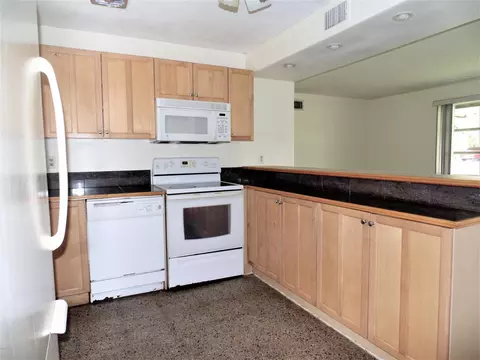 1711 Orange Tree Dr, Edgewater, FL 32132 photo 6