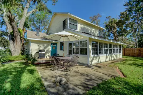 2203 Mango Tree Dr, Edgewater, FL 32141 photo 2