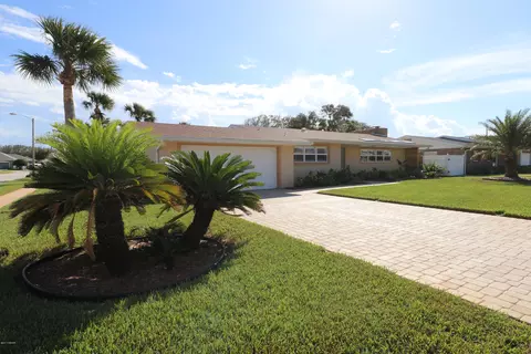 16 Buckingham Dr, Ormond Beach, FL 32176 photo 2