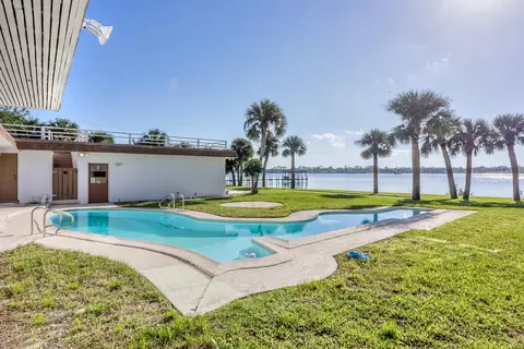 866 Riverside Dr, Ormond Beach, FL 32176 photo 17