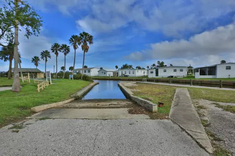 3 Laughing Gull Ln, Edgewater, FL 32141 photo 18