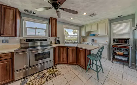 248 N Beach St, Ormond Beach, FL 32174 photo 3
