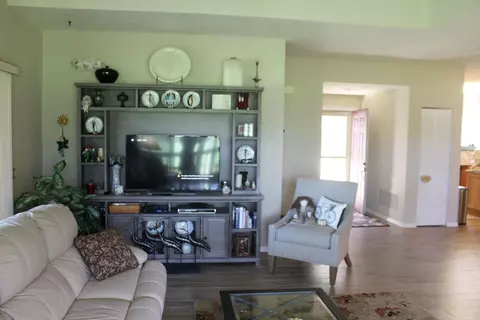 36 S Magnolia Dr, Ormond Beach, FL 32174 photo 7
