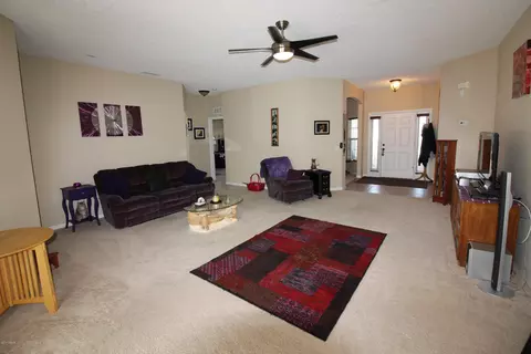 302 Mariners Gate Dr, Edgewater, FL 32141 photo 11