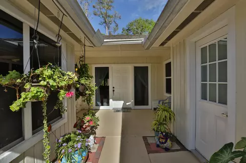 17 Jasmine Run, Ormond Beach, FL 32174 photo 2